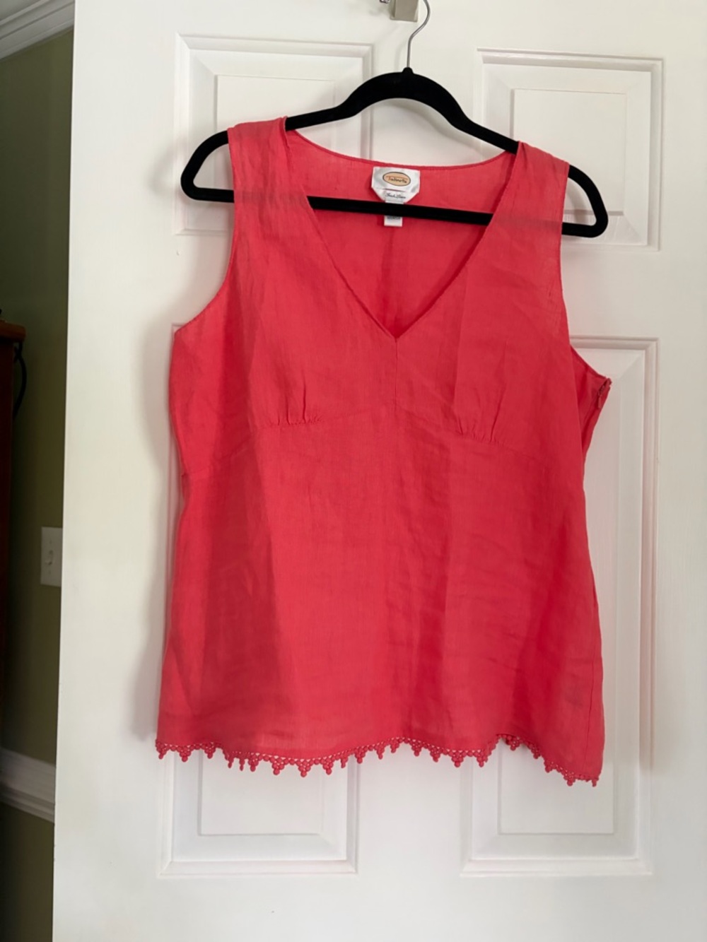 top - Talbots Coral Pink V-Neck Crochet Hem Sleeveless Top